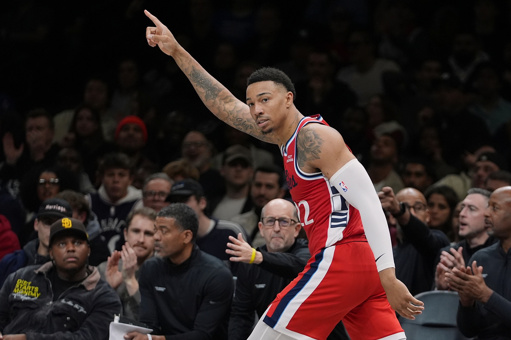 雷速-乔丹·米勒：信心来自于发展联盟 在那不用想着"要打动泰伦·卢”